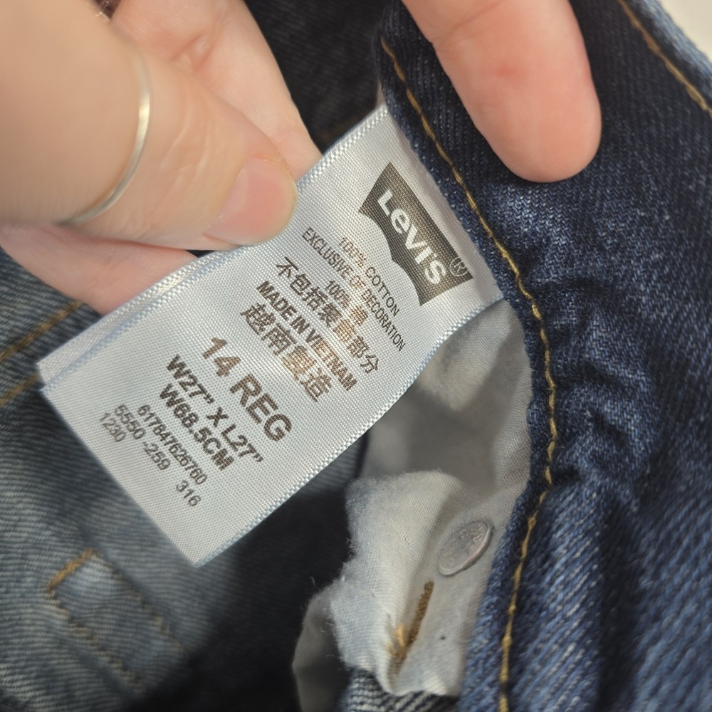 Levi's 550 Women's Jeans Size 14 REG 27x27 Dark Wash Relaxed Fit Denim - Picture 5 of 5